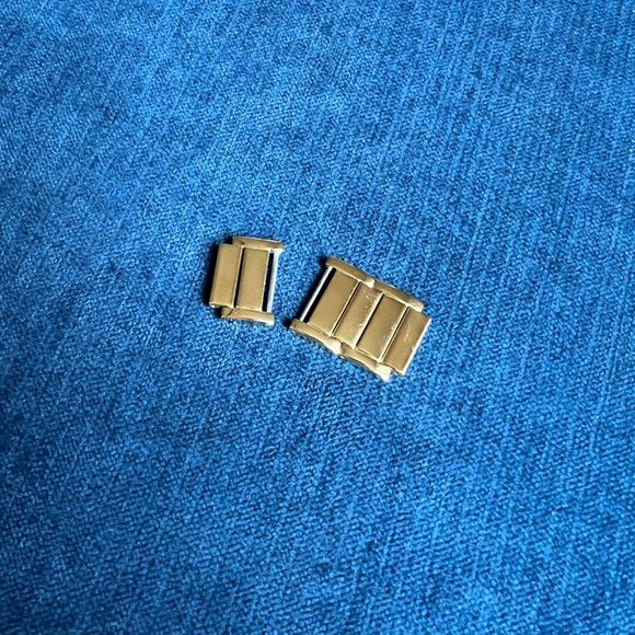 Michael Kors Gold Watch - Picture 4 of 4